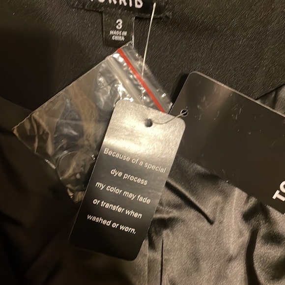 Work Blazer Torrid Size 3 - Picture 9 of 9